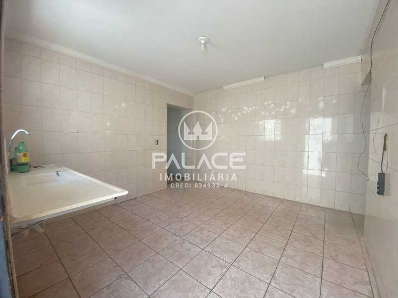 Casa para alugar com 2 quartos, 121m² - Foto 5