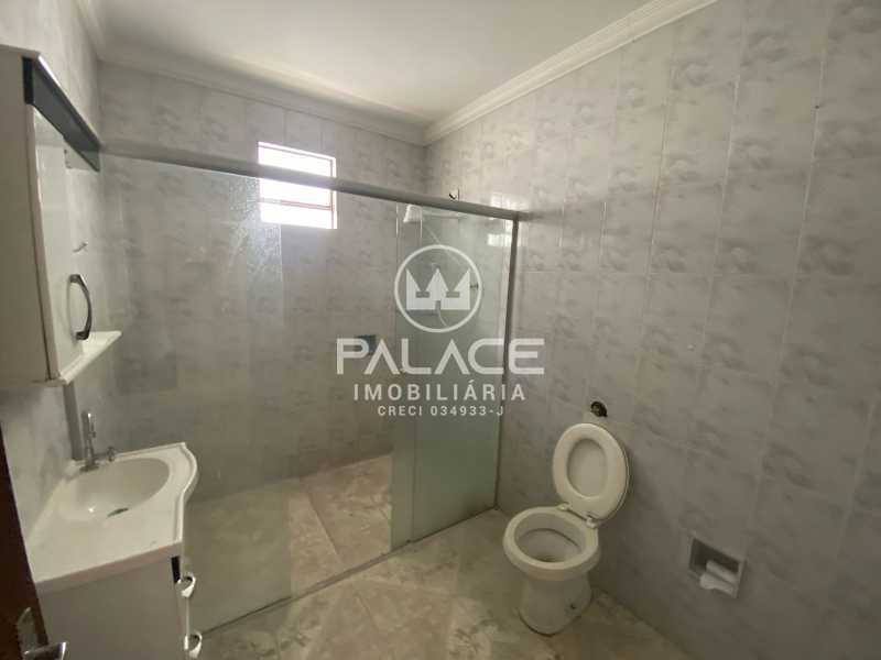 Casa para alugar com 2 quartos, 121m² - Foto 11