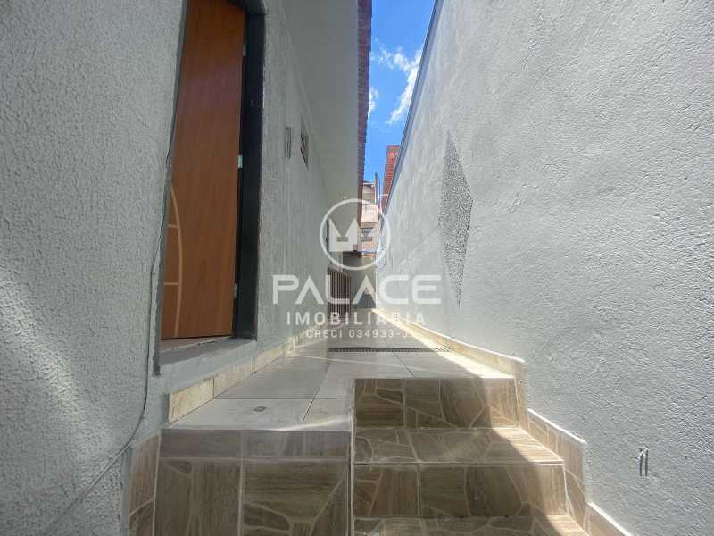 Casa para alugar com 2 quartos, 121m² - Foto 4