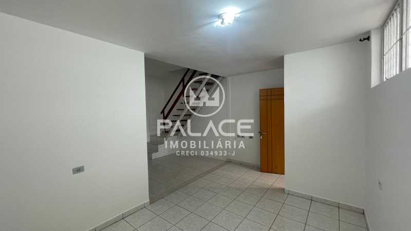 Casa para alugar com 2 quartos, 87m² - Foto 4