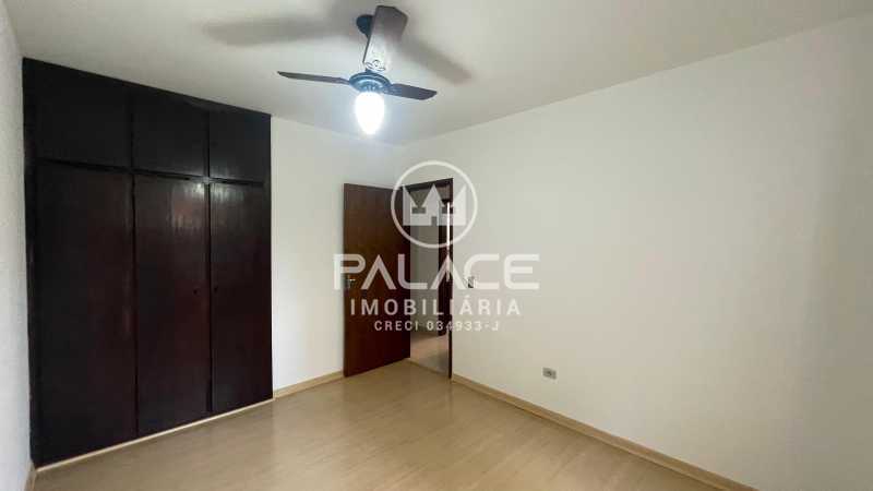 Casa para alugar com 2 quartos, 87m² - Foto 17