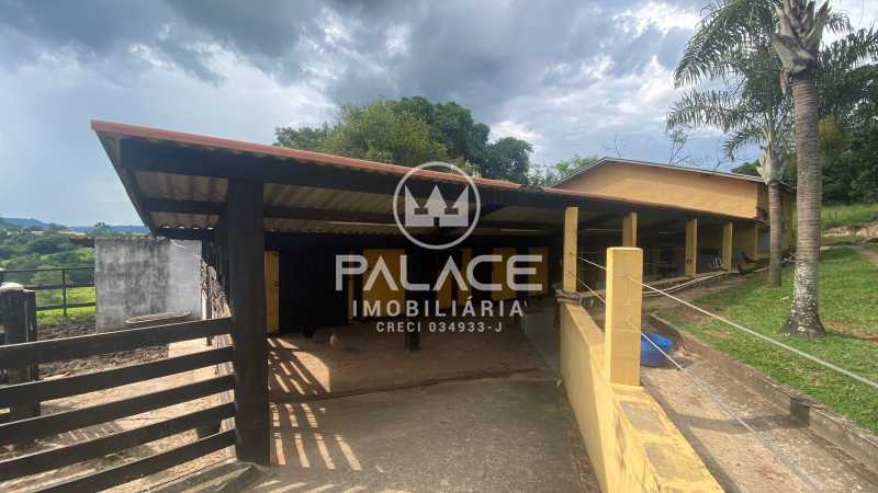 Sítio à venda com 3 quartos, 3000m² - Foto 11