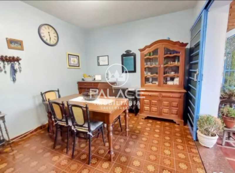Casa à venda com 3 quartos, 334m² - Foto 5