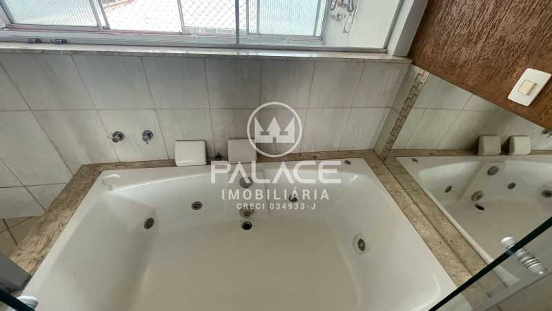 Apartamento para alugar com 2 quartos, 155m² - Foto 18
