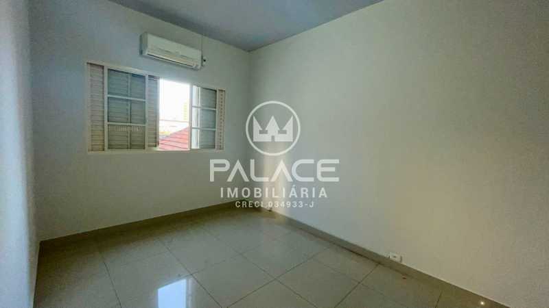 Casa Comercial para alugar com 4 quartos, 180m² - Foto 16