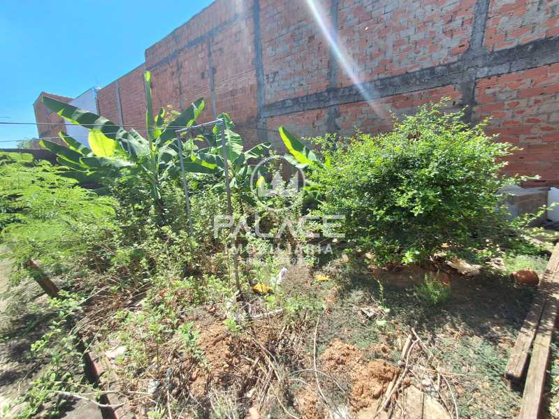 Casa à venda com 2 quartos, 100m² - Foto 16