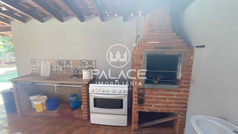 Casa de Condomínio para alugar com 3 quartos, 260m² - Foto 11