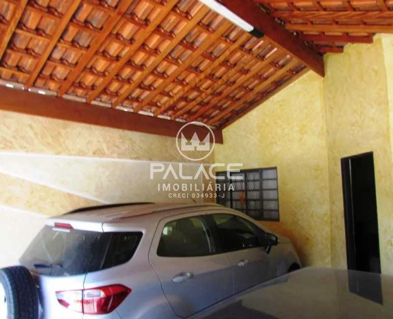 Casa à venda com 2 quartos, 110m² - Foto 2