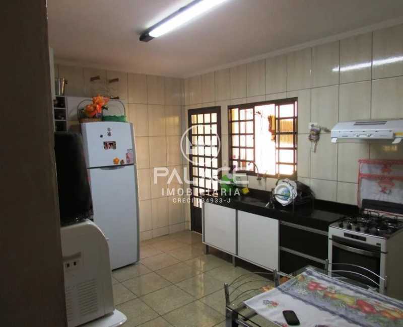Casa à venda com 2 quartos, 110m² - Foto 5