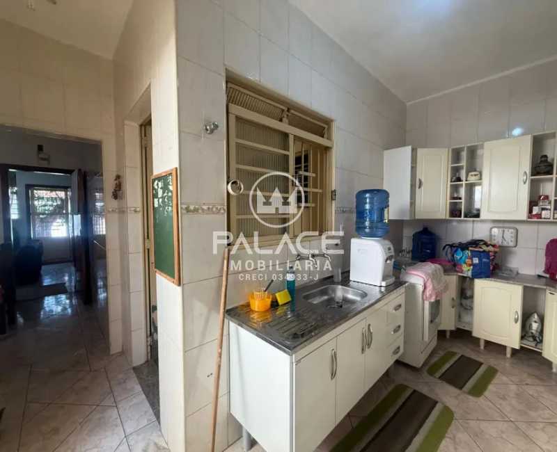 Casa à venda com 4 quartos, 110m² - Foto 7