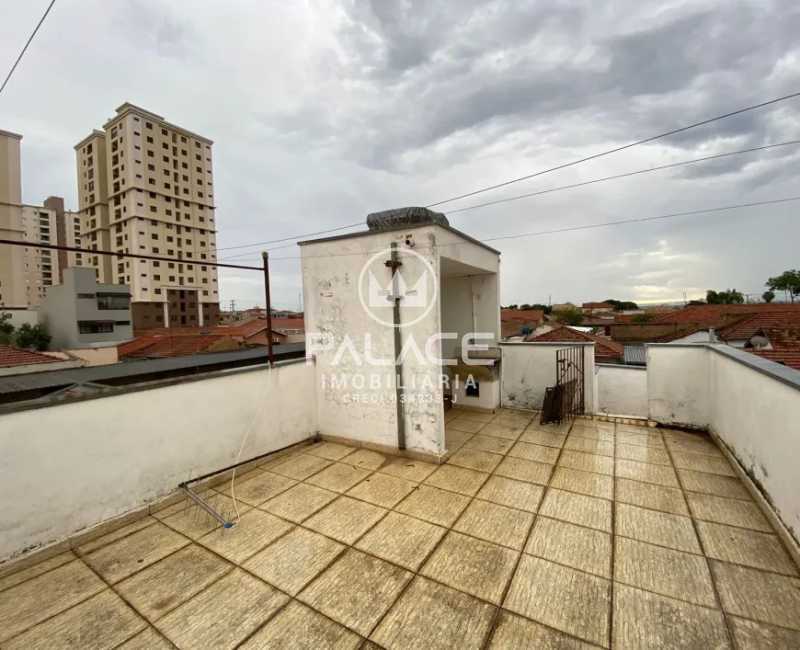 Casa à venda com 4 quartos, 110m² - Foto 11
