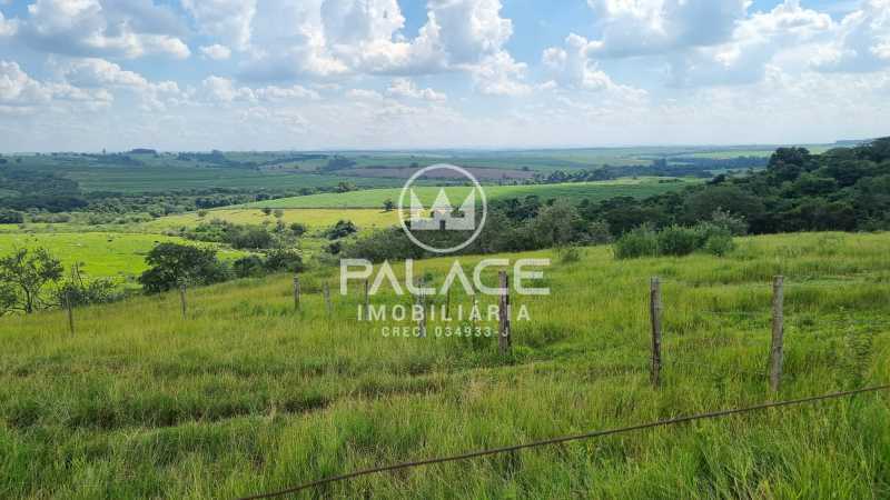 Fazenda à venda com 6 quartos, 600m² - Foto 24