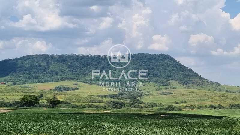 Fazenda à venda com 6 quartos, 600m² - Foto 28