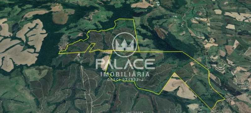 Fazenda à venda com 6 quartos, 600m² - Foto 30