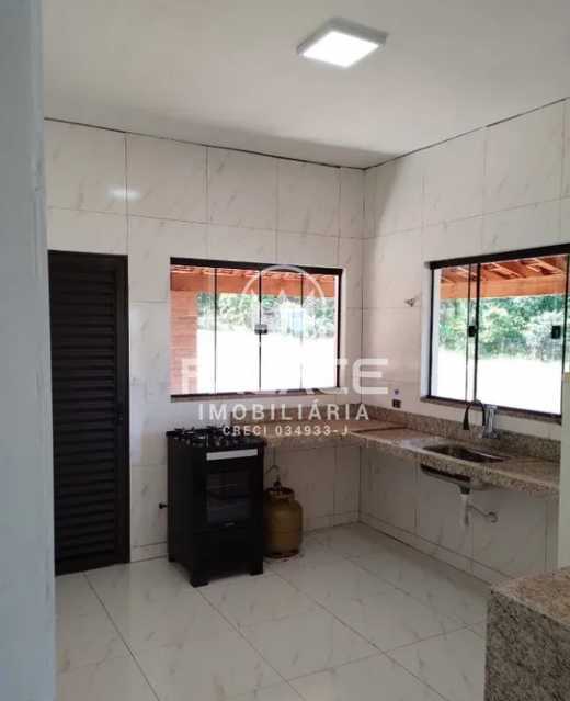 Chácara à venda com 2 quartos, 126m² - Foto 8