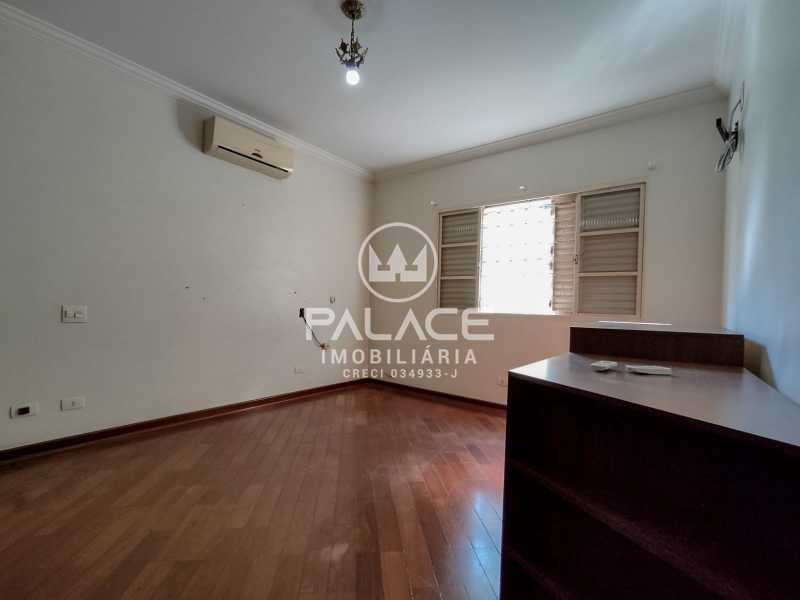 Casa à venda e aluguel com 3 quartos, 210m² - Foto 17
