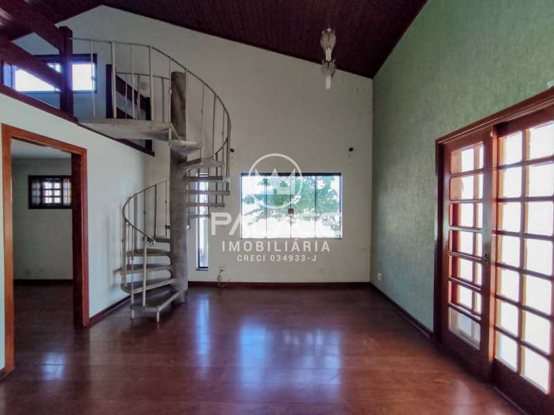 Casa à venda e aluguel com 3 quartos, 210m² - Foto 10