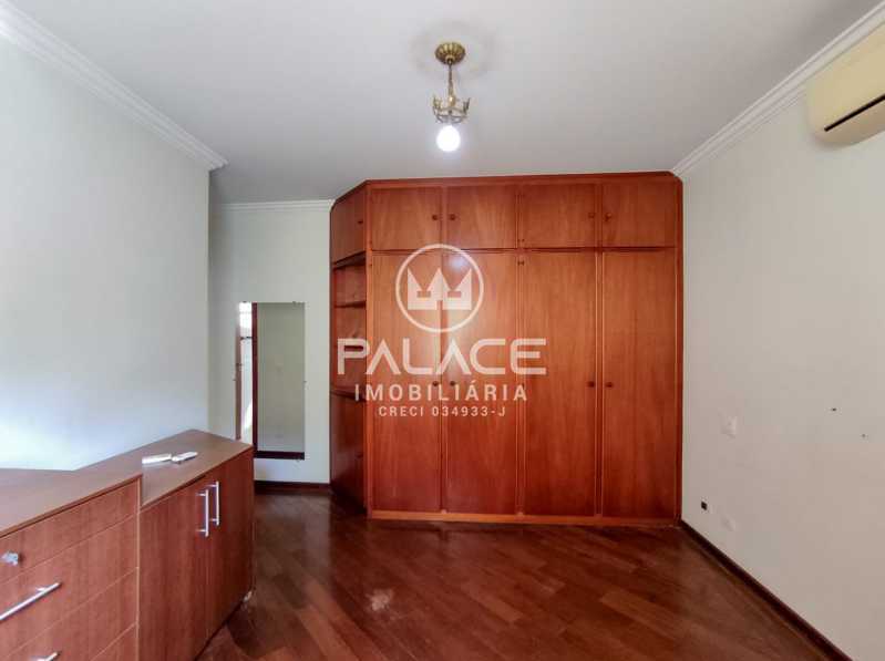 Casa à venda e aluguel com 3 quartos, 210m² - Foto 19