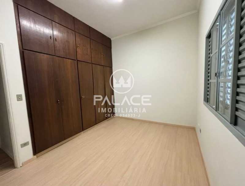 Casa para alugar com 5 quartos, 325m² - Foto 6