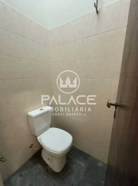 Casa para alugar com 5 quartos, 325m² - Foto 12
