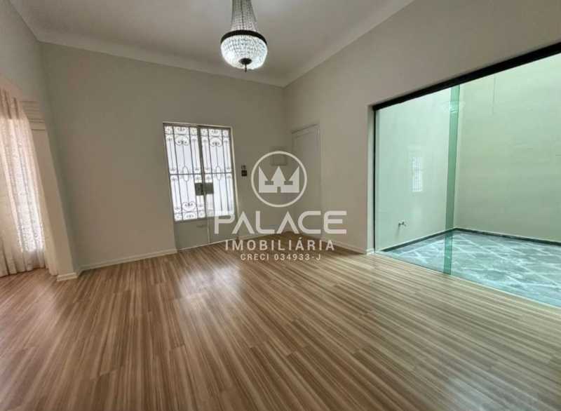 Casa para alugar com 5 quartos, 325m² - Foto 7