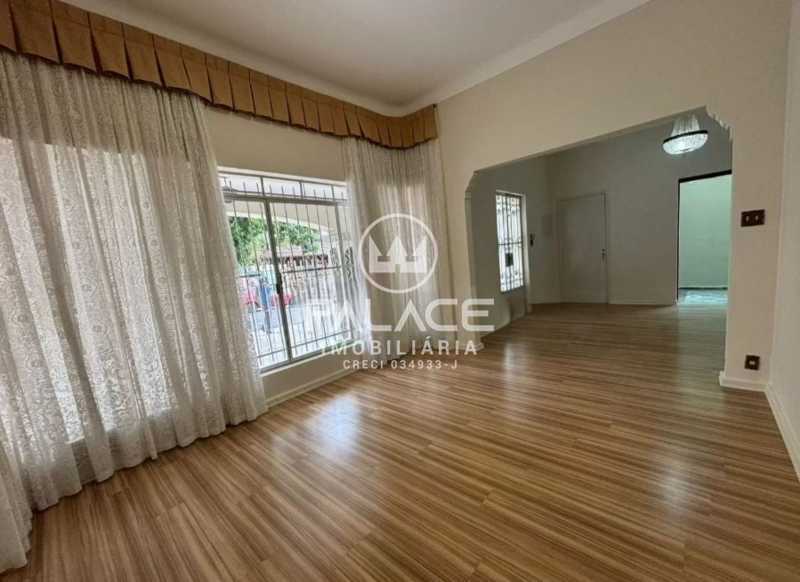 Casa para alugar com 5 quartos, 325m² - Foto 4