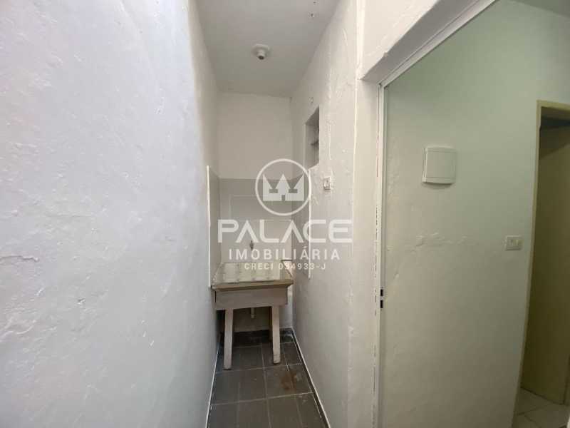 Casa de Vila para alugar com 1 quarto, 41m² - Foto 16