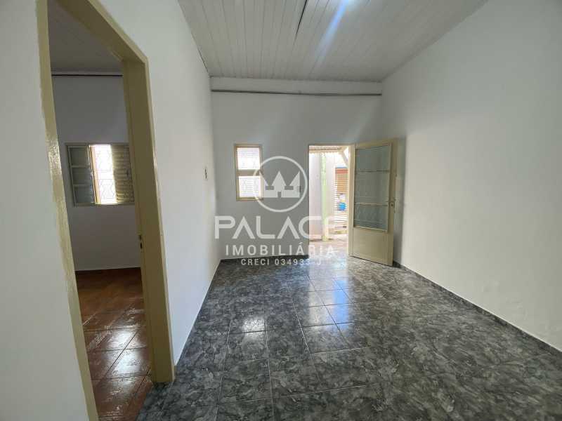Casa de Vila para alugar com 1 quarto, 41m² - Foto 4
