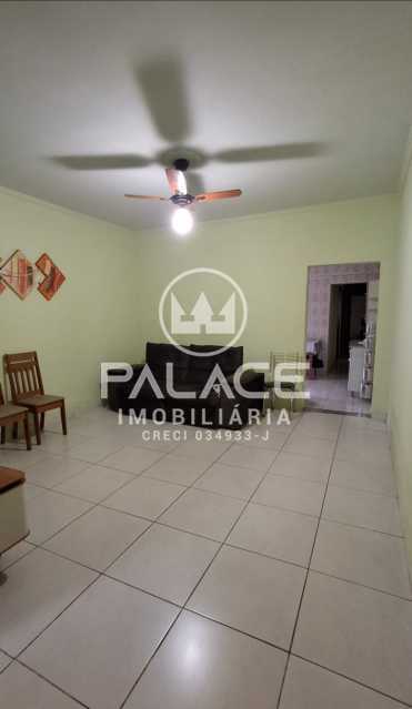 Casa à venda com 2 quartos, 125m² - Foto 4
