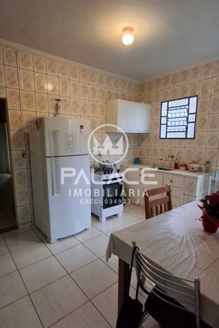 Casa à venda com 2 quartos, 125m² - Foto 5