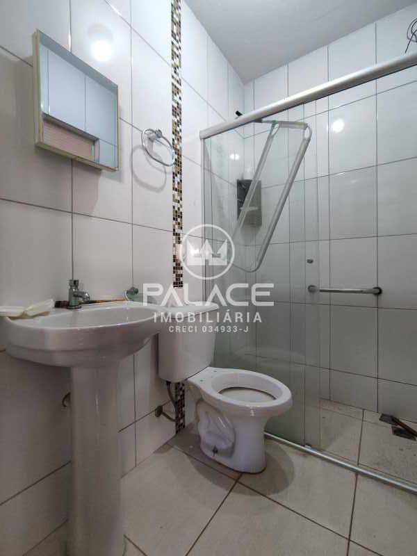 Casa para alugar com 4 quartos, 200m² - Foto 29