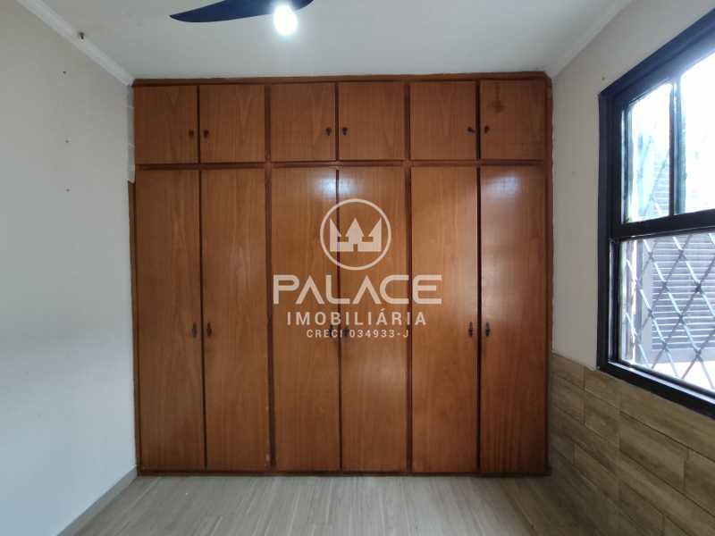 Casa para alugar com 4 quartos, 200m² - Foto 9