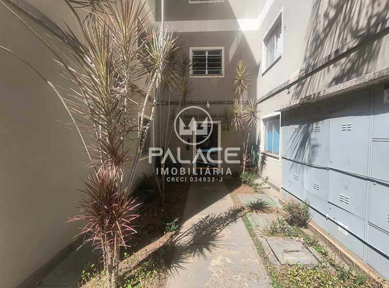 Apartamento para alugar com 2 quartos, 80m² - Foto 1