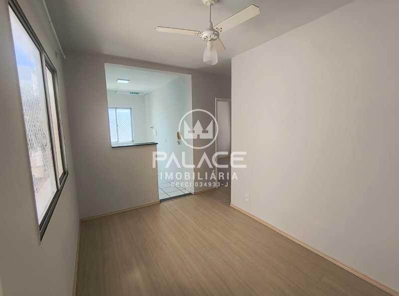 Apartamento para alugar com 2 quartos, 80m² - Foto 2