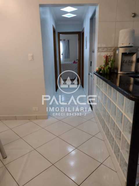 Casa à venda com 2 quartos, 180m² - Foto 15
