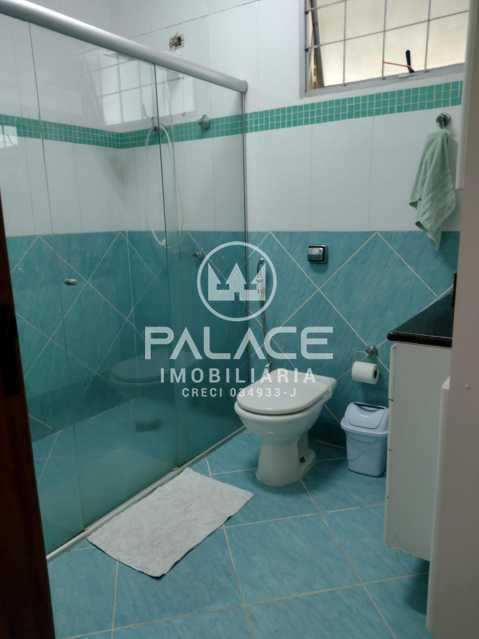 Casa à venda com 2 quartos, 180m² - Foto 19
