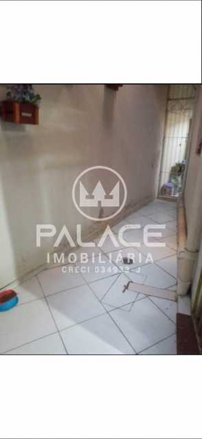 Casa à venda com 3 quartos, 90m² - Foto 3