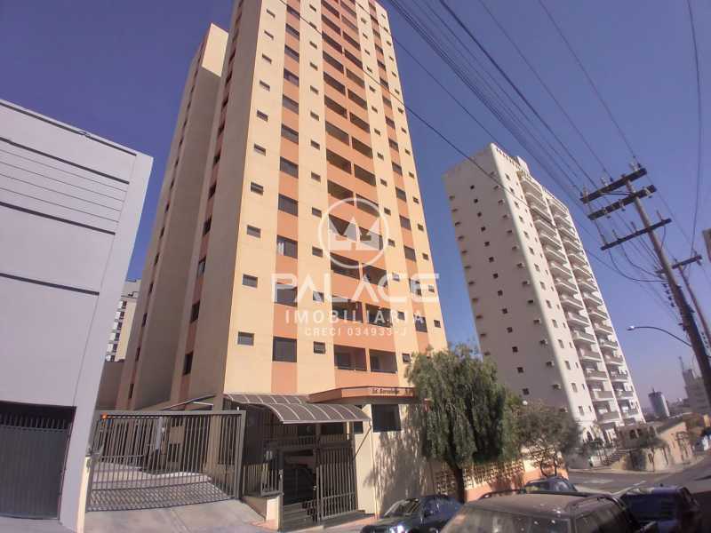 Apartamento à venda com 3 quartos, 108m² - Foto 1