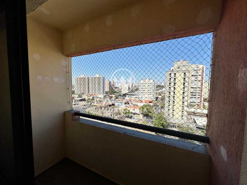 Apartamento à venda com 3 quartos, 108m² - Foto 3