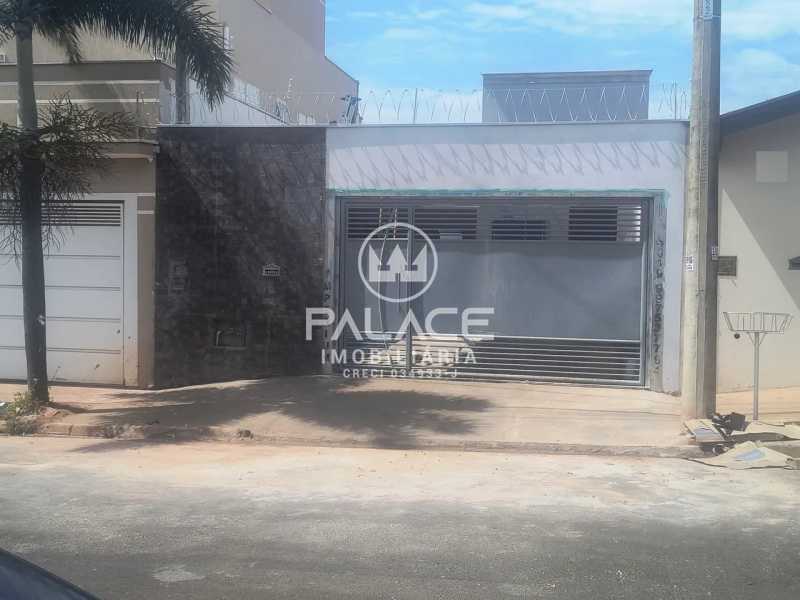 Casa à venda com 3 quartos, 130m² - Foto 1