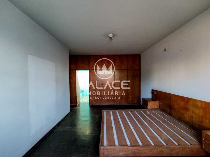 Casa para alugar com 3 quartos, 325m² - Foto 12