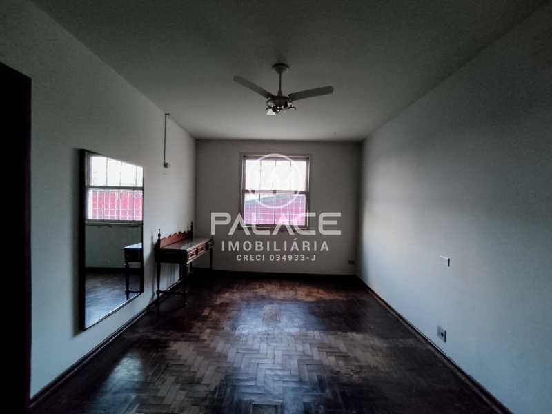 Casa para alugar com 3 quartos, 325m² - Foto 18