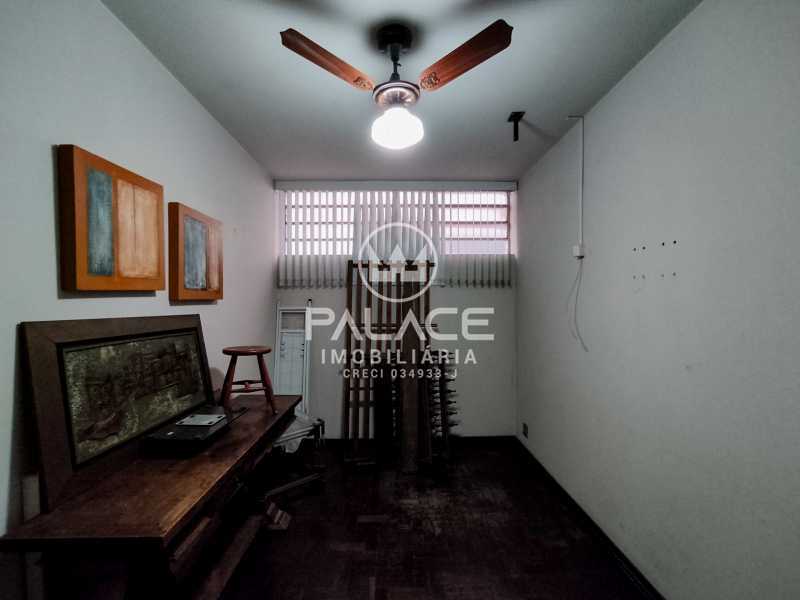 Casa para alugar com 3 quartos, 325m² - Foto 9