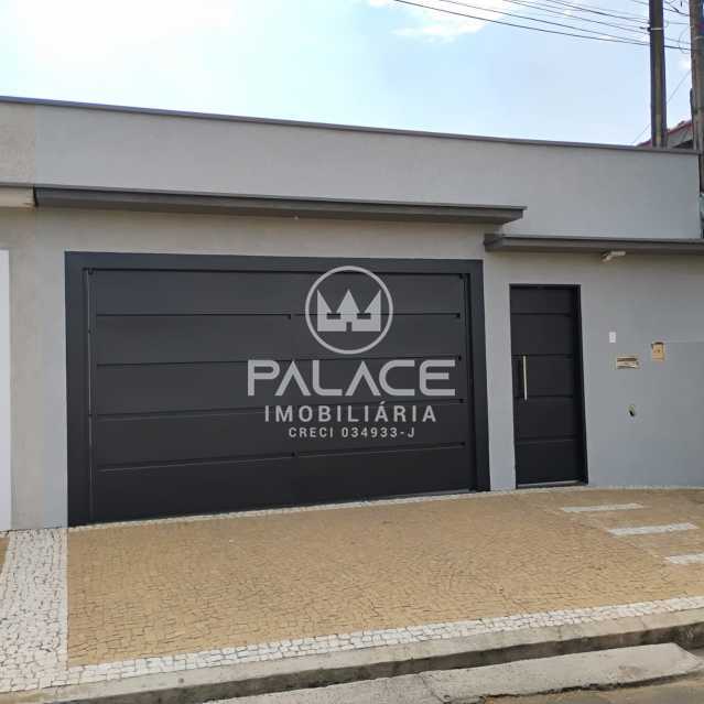 Casa para alugar com 3 quartos, 130m² - Foto 1