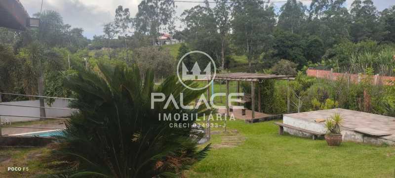 Chácara à venda com 2 quartos, 180m² - Foto 5