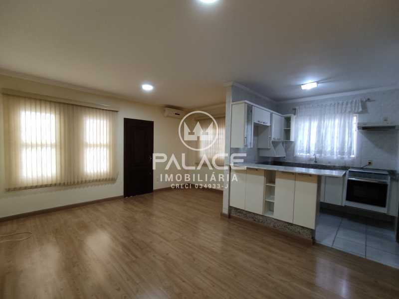 Casa para alugar com 2 quartos, 105m² - Foto 9