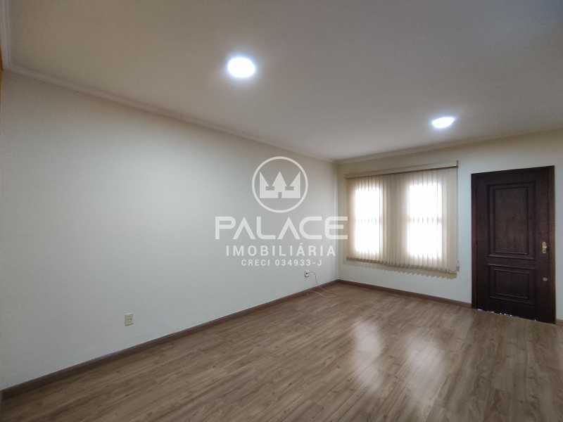 Casa para alugar com 2 quartos, 105m² - Foto 8