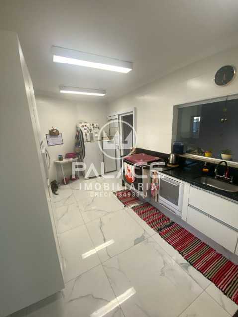Casa de Condomínio à venda com 4 quartos, 291m² - Foto 18