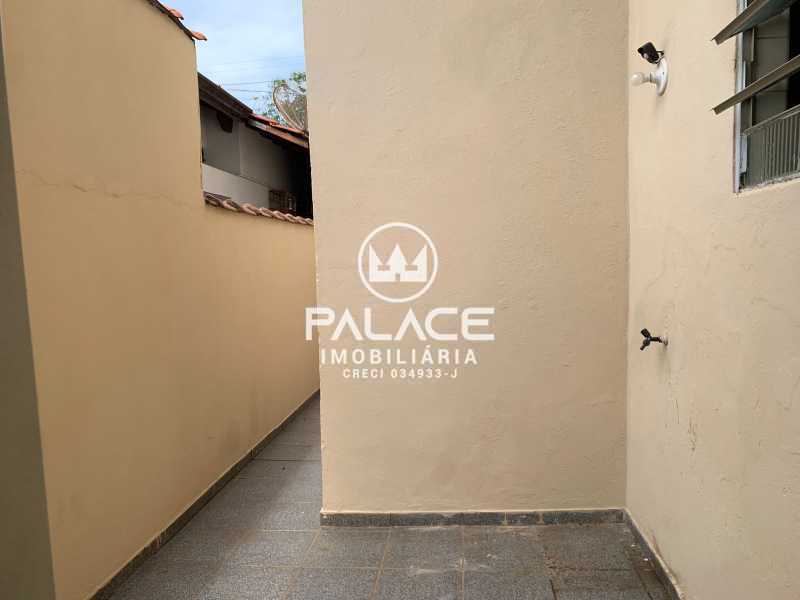 Casa à venda com 3 quartos, 104m² - Foto 12
