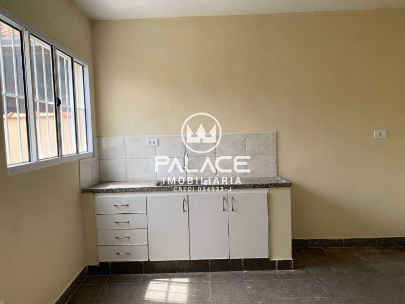 Casa à venda com 3 quartos, 104m² - Foto 13